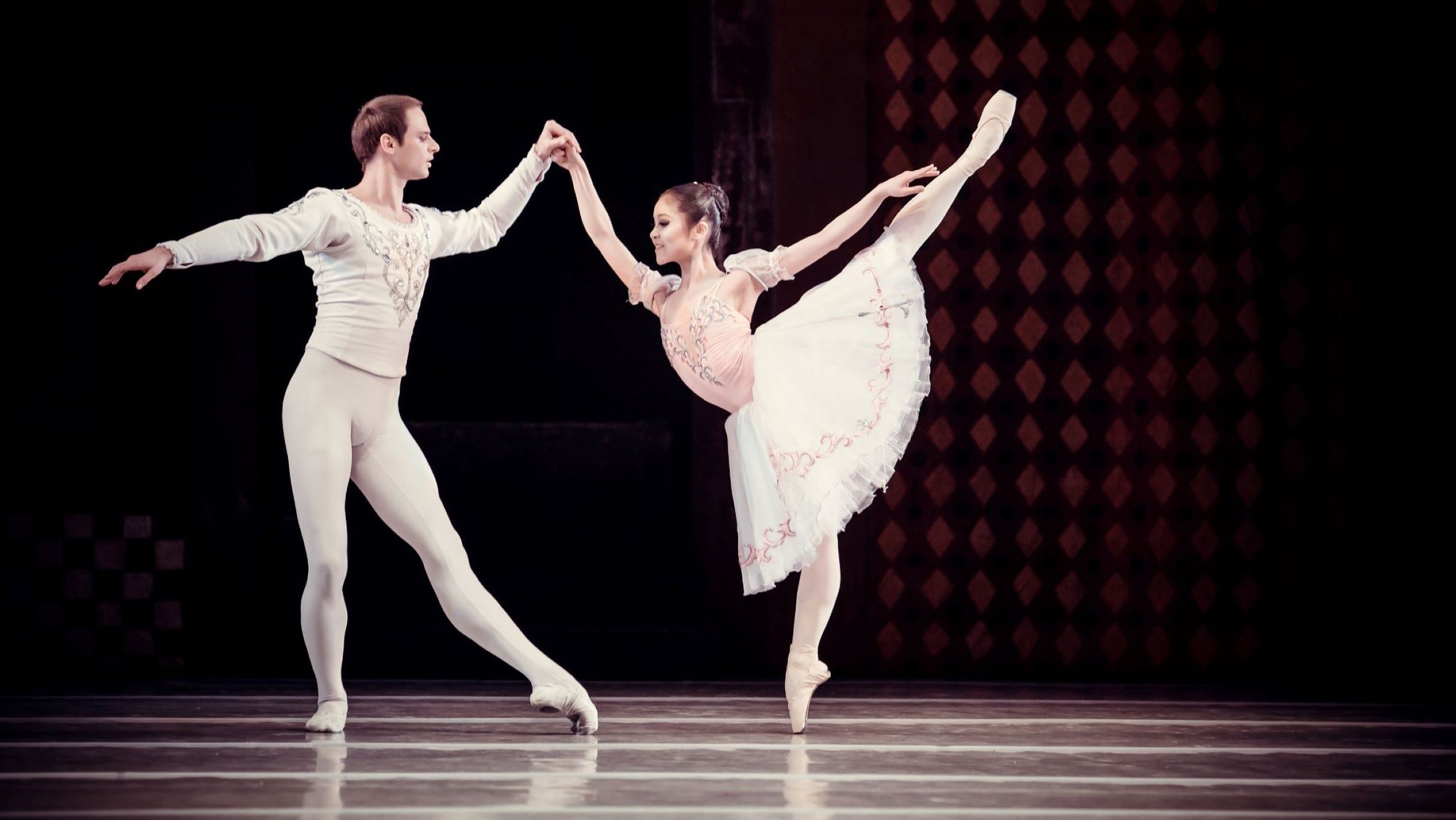 Snow Queen - Presented by: Grand Kyiv Ballet